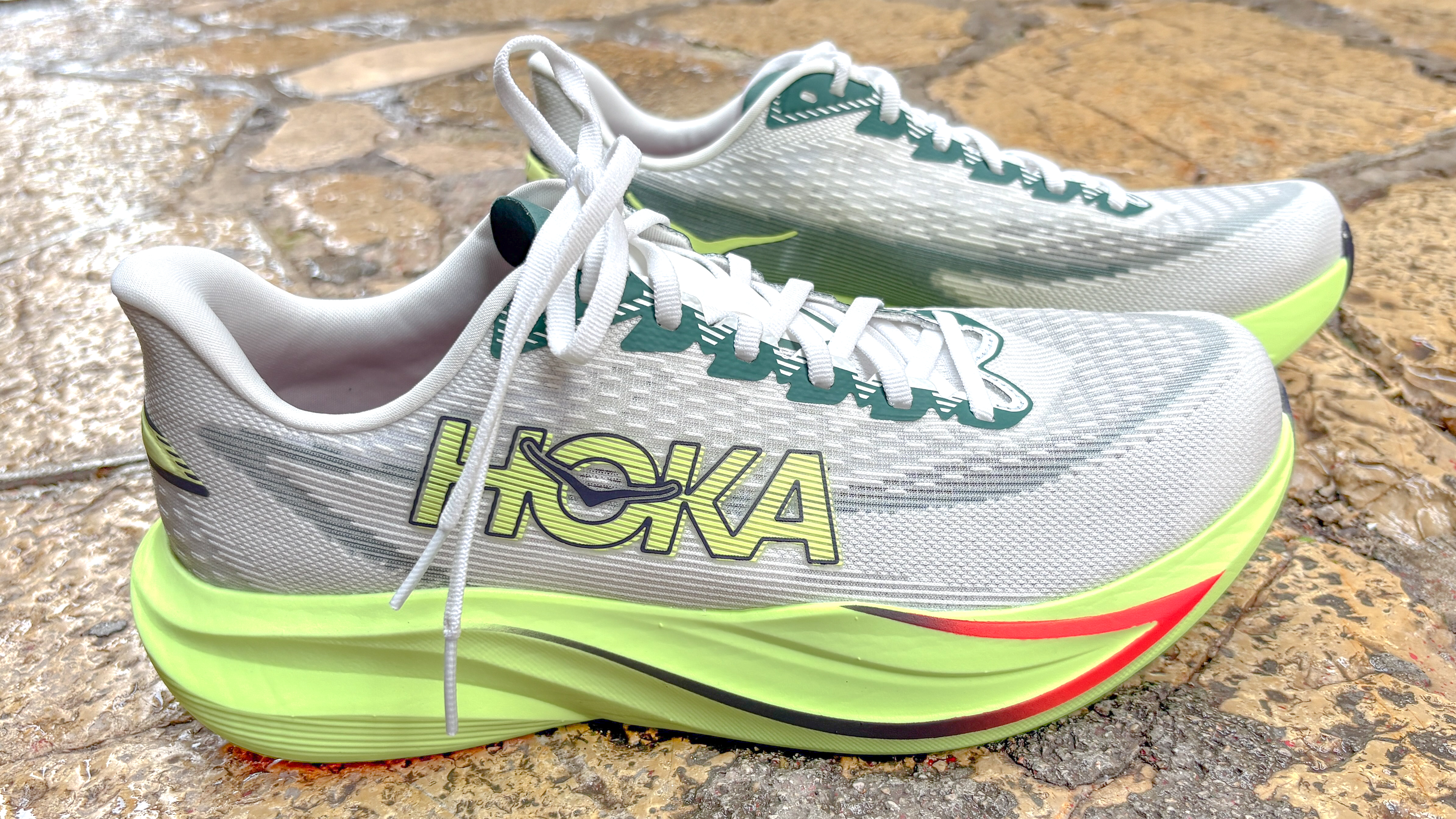 Hoka Mach 7