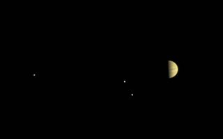 Juno Spies Jupiter, and More