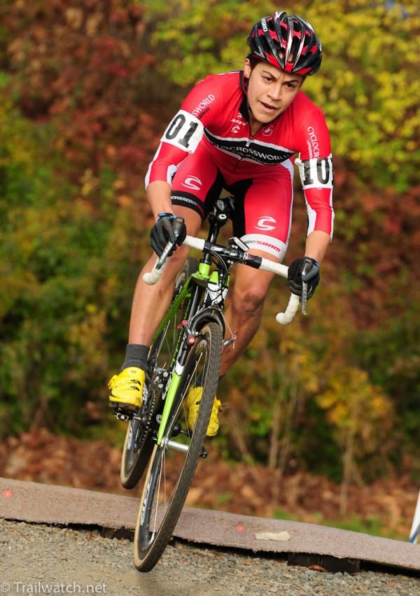 Crystal Anthony (Cyclocrossworld.com) at the railroad crossing