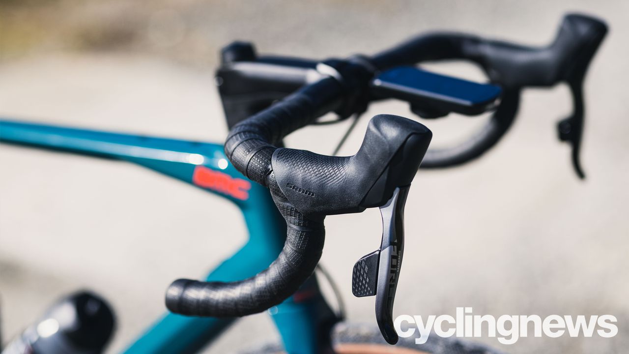 BMC Roadmachine X One 2022 - first ride review