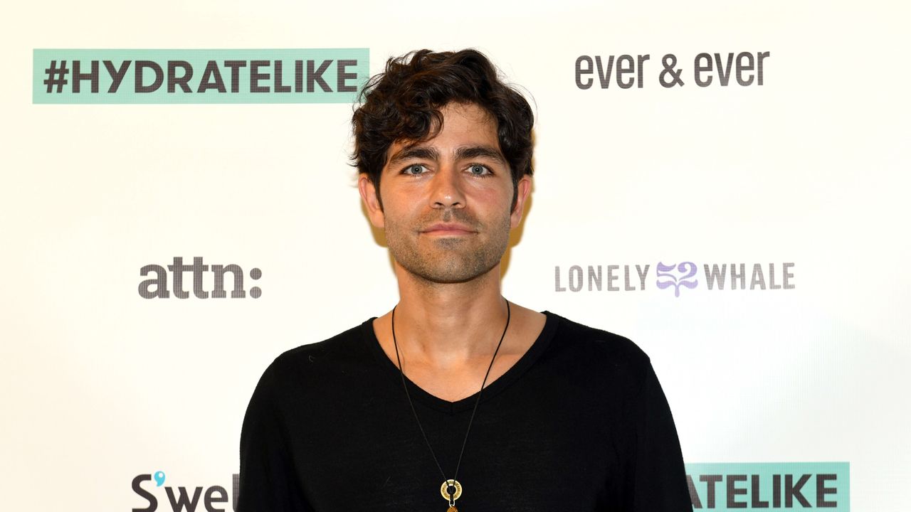 Adrien Grenier.