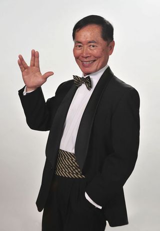 'Mr Sulu' beams into I'm a Celebrity (+PHOTOS)