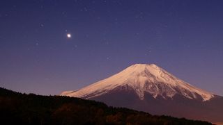 Venus above Mt. Fuji
