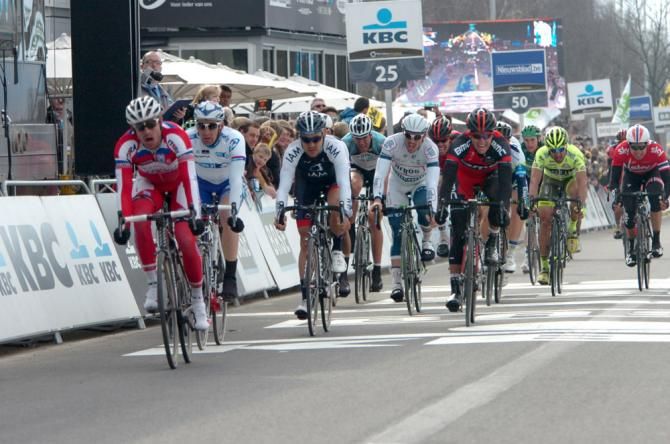 Alexander Kristoff (Katusha) crossed the line for fourth at the head of a 20-rider chase group.