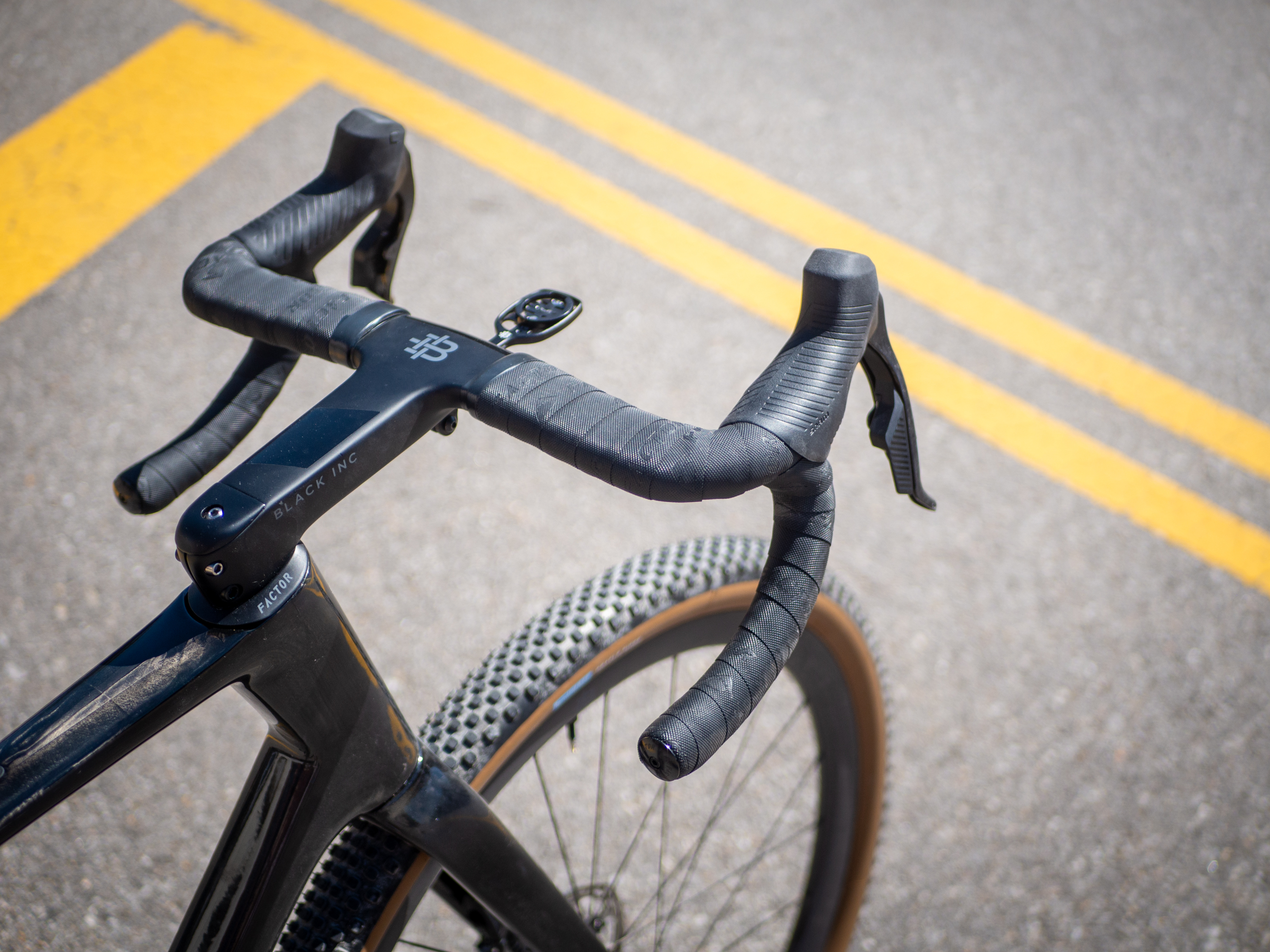 Factor Aluto gravel bike