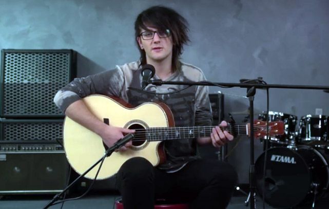 SayWeCanFly's Braden Barrie Performs 