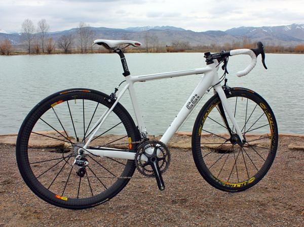 cc:'s new Air-O frame is said to weigh just 450g thanks to revolutionary internal pressurization technology.