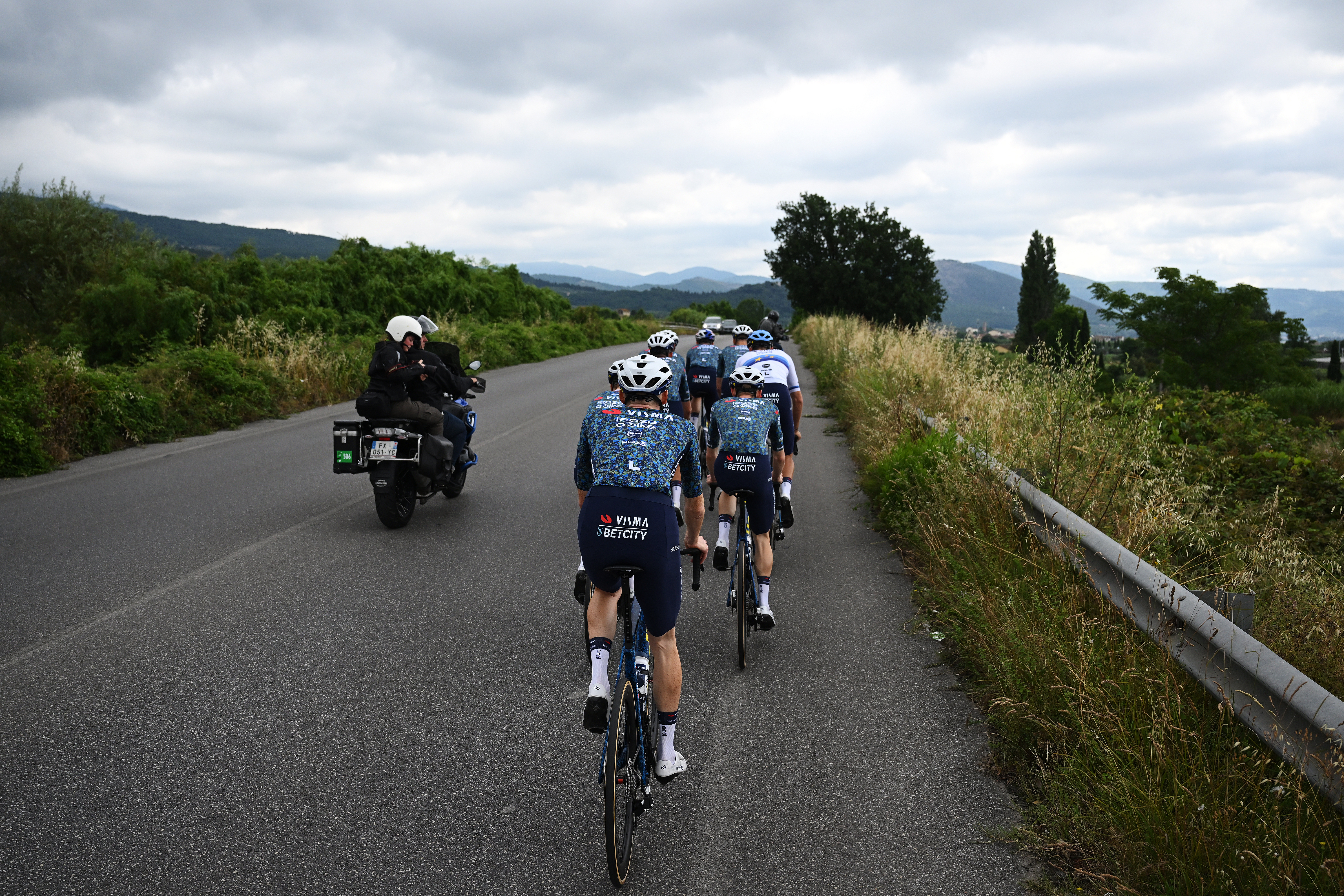 Pro cycling team out training