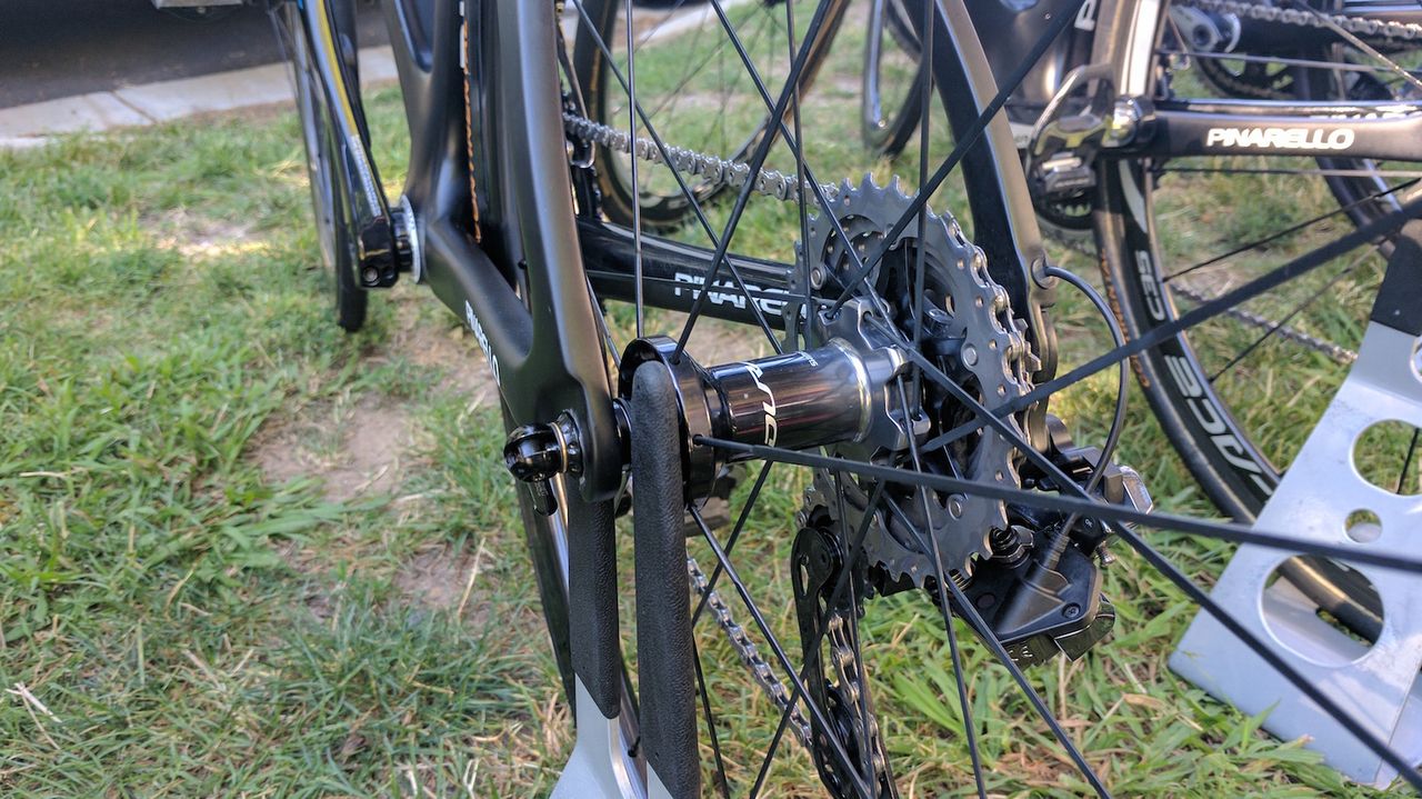 The rear hub with black/silver fade
