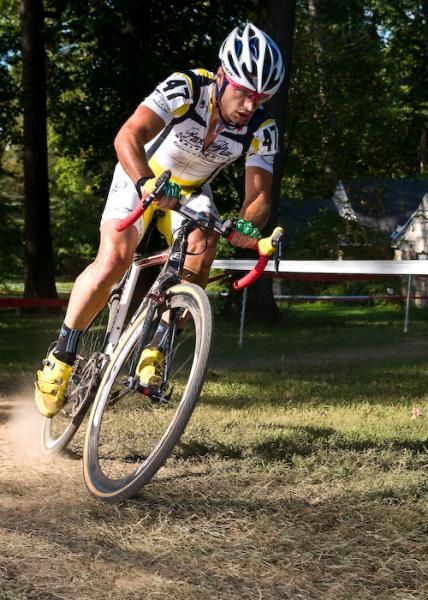 Bryan Fawley (Park Place Dealerships) powers his way to fourth place.