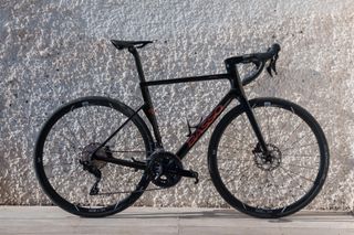 Basso Venta R road bike in black