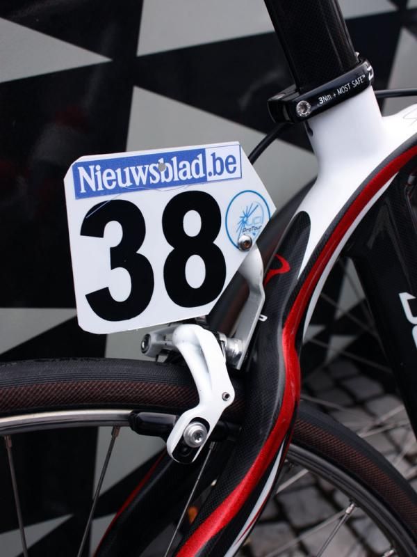 Caisse d'Epargne mechanics crafted these number holders from strips of aluminum.