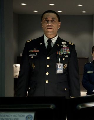 Image of Henry Lennix as Calvin Swanwick in Man of Steel