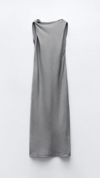 Queen Letizia's teal Zara dress - Grey