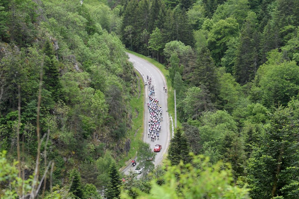 A view of the Criterium du Dauphine peloton