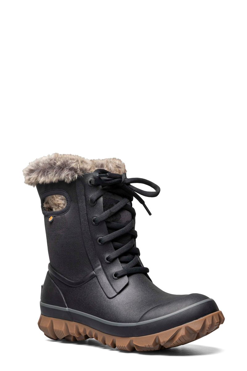 29 Cute Snow Boots for Women Stylish Winter Boots 2021 Marie Claire