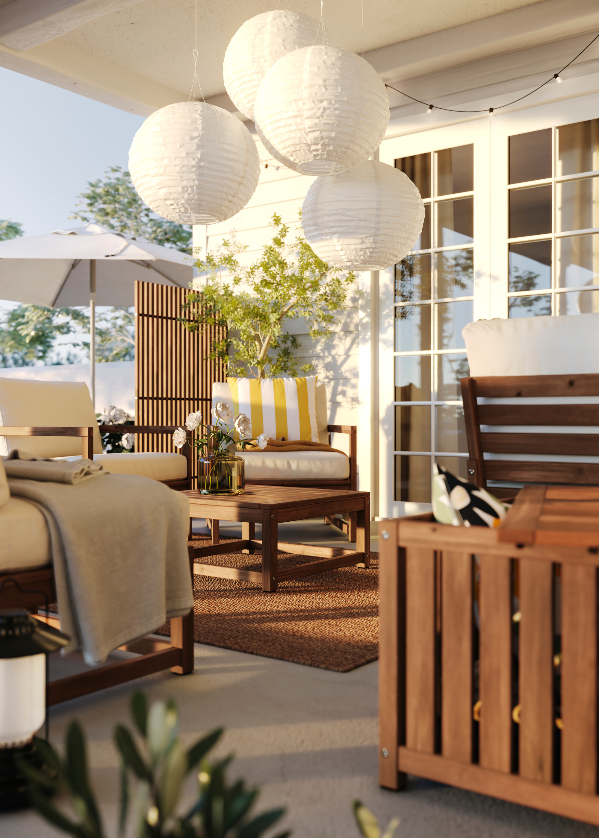 IKEA's 3-in-1 Privacy Screen Is a Small Garden Savior — With Storage That Becomes an Extra Seat, It Maximizes Space While Blocking Nosy Neighbors in Style