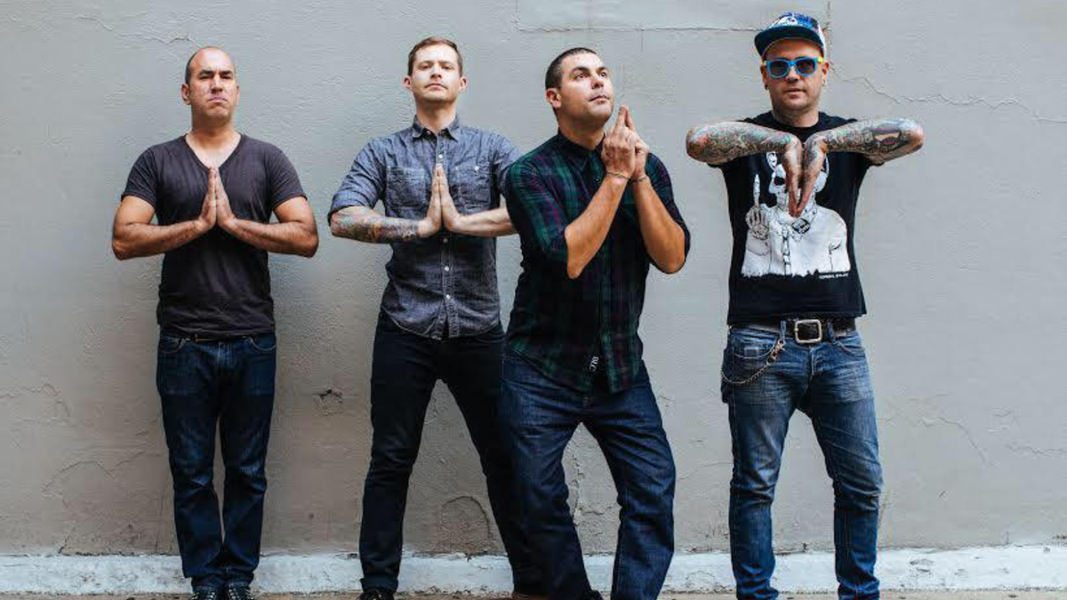 Alien Ant Farm pictured in 2016