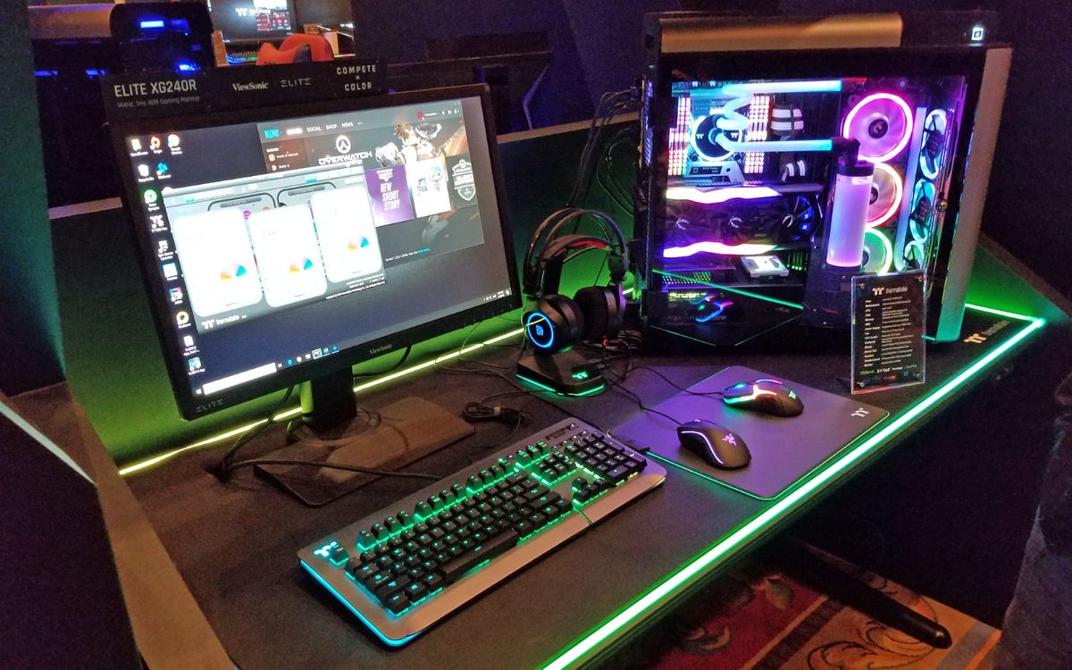 Level 20 BattleStation RGB Gaming Desk – Thermaltake USA