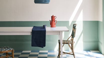 Breakfast Room Green in a kitchen painted by Farrow & Ball