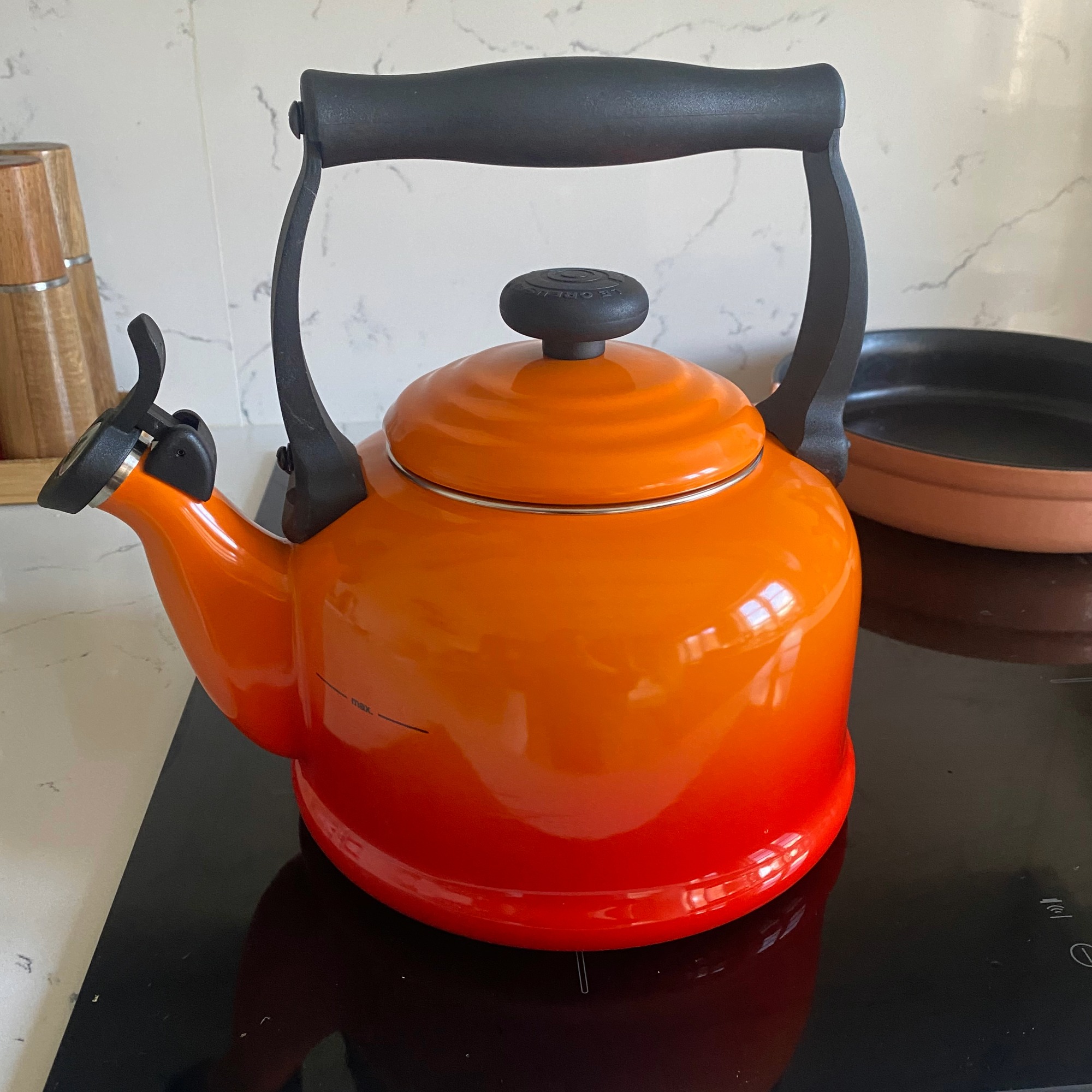 Stovetop vs Electric Kettle