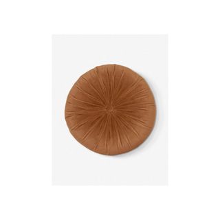 Round velvet pillow in toast color