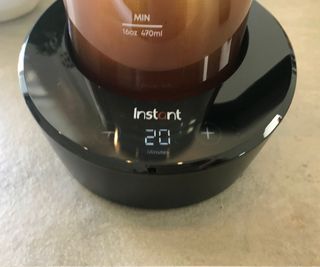 Instant Cold Brewer brewing coffee