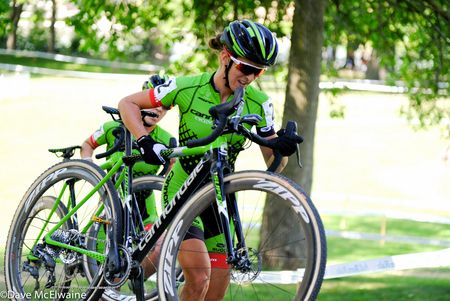 Kaitie Antonneau (Cannondale) leading Emma White in a battle for third place.