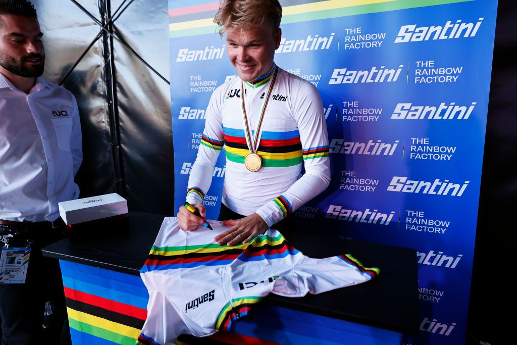 WOLLONGONG AUSTRALIA SEPTEMBER 18 Race winner Tobias S Foss of Norway signs the rainbow jersey after the 95th UCI Road World Championships 2022 Men Individual Time Trial a 342km individual time trial race from Wollongong to Wollongong Wollongong2022 on September 18 2022 in Wollongong Australia Photo by Con ChronisGetty Images