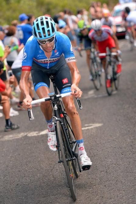 Ryder Hesjedal (Garmin-Sharp) out in front