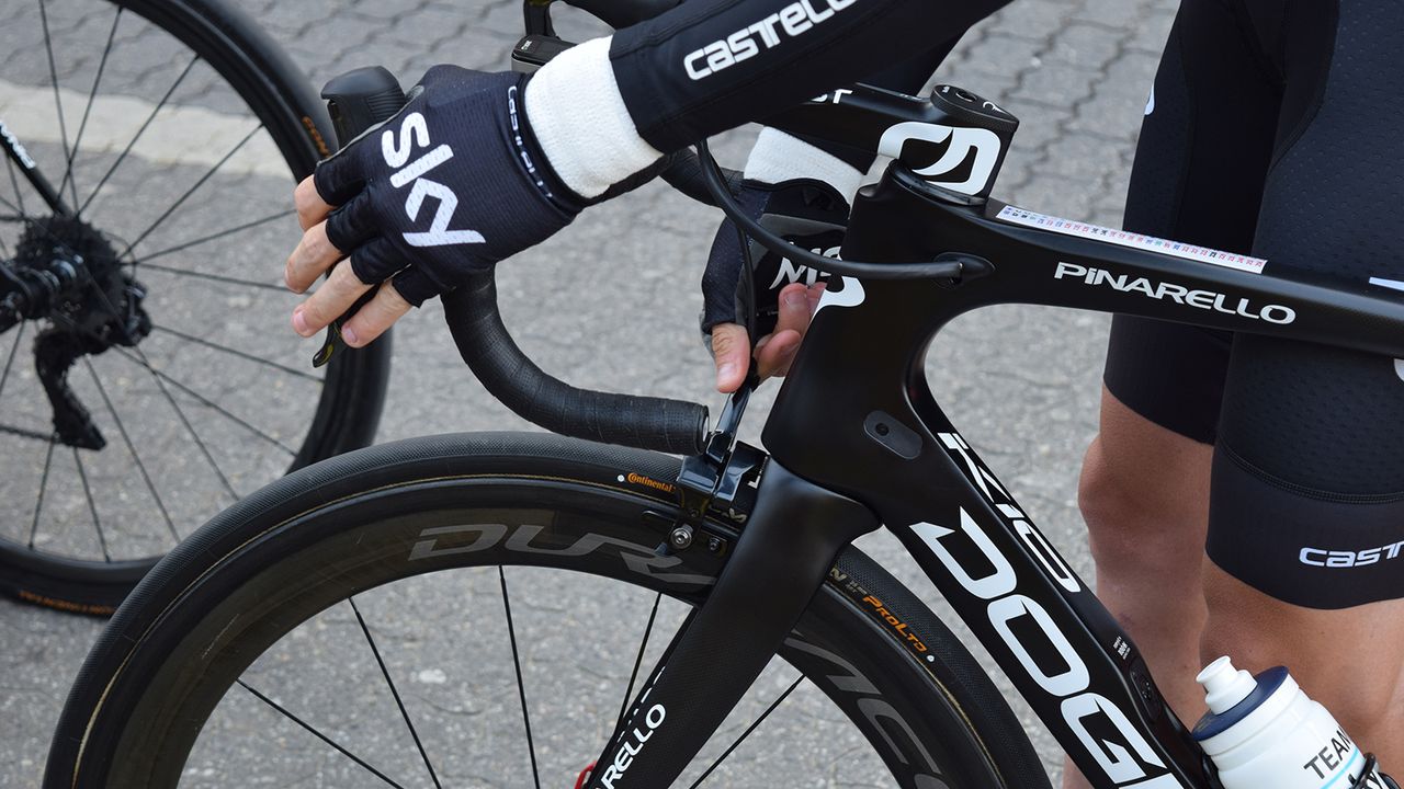Luke Rowe heavily taped his wrists ahead of the race