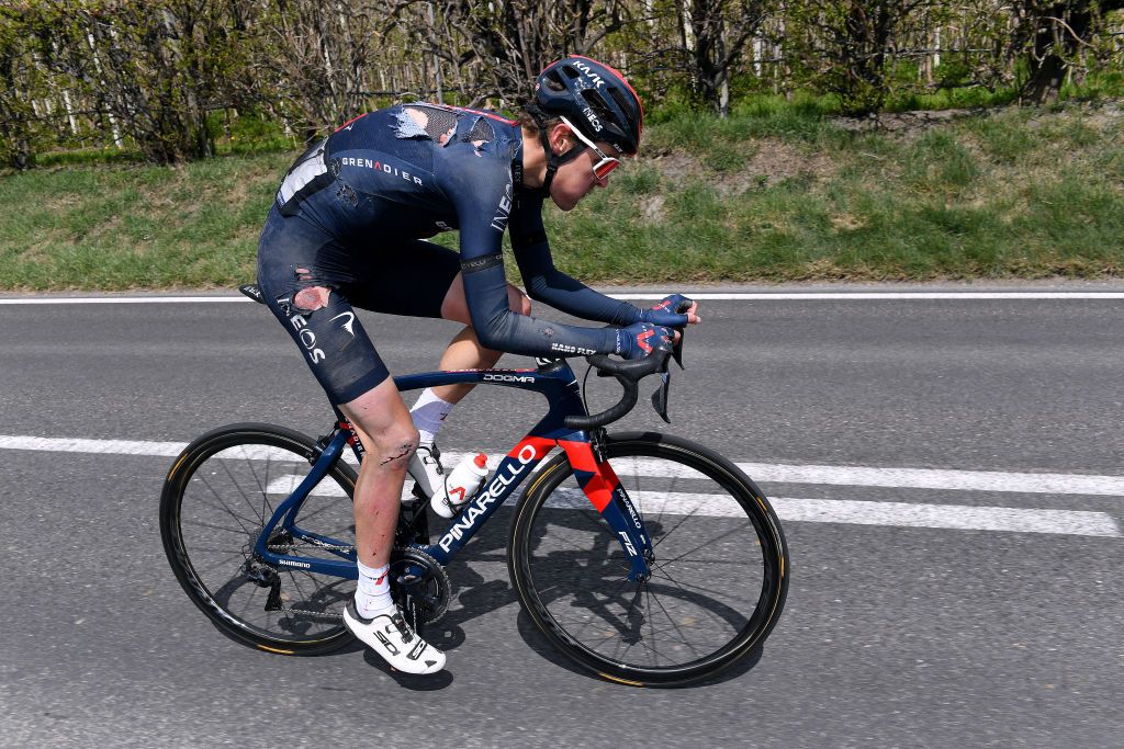 Pavel Sivakov (Ineos Grenadiers) suffered road rash in a crash