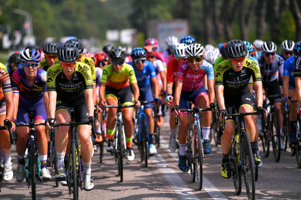TIVOLI ITALY SEPTEMBER 14 Hannah Barnes of United Kingdom and Team Canyon SRAM Racing Sarah Roy of Australia and Team Mitchelton Scott Grace Brown of Australia and Team Mitchelton Scott Peloton during the 31st Giro dItalia Internazionale Femminile 2020 Stage 4 a 1703km stage from Assisi to Tivoli 237m GiroRosaIccrea GiroRosa on September 14 2020 in Tivoli Italy Photo by Luc ClaessenGetty Images
