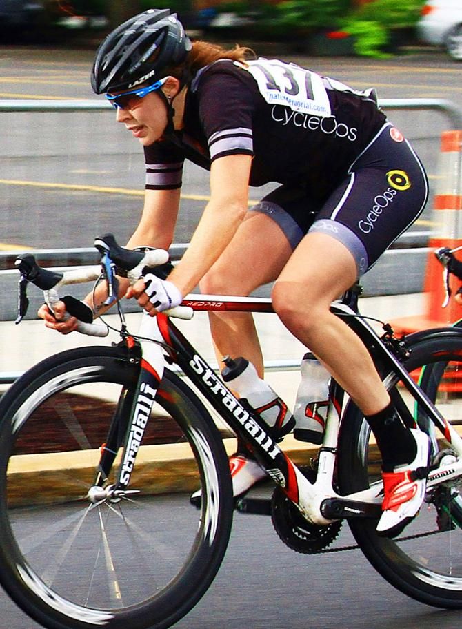 Lindsay Bayer (Unattached) took a couple of flyers during the race hoping one of them would stick.