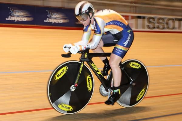 Kaarle McCulloch (Jayco) on her way to silver in the women's 500m time trial