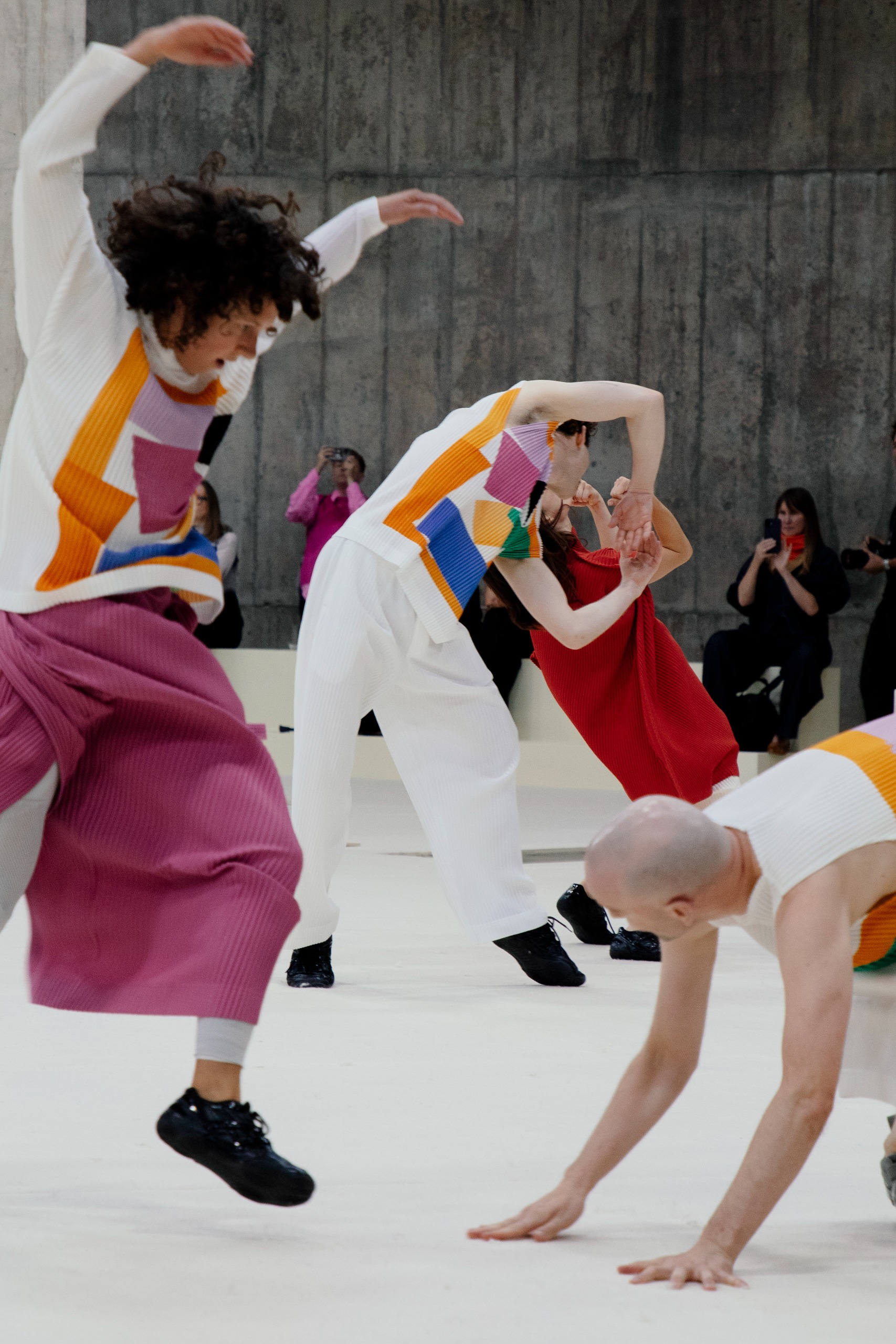 Homme Pliss&amp;eacute; Issey Miyake at Tate Modern performance