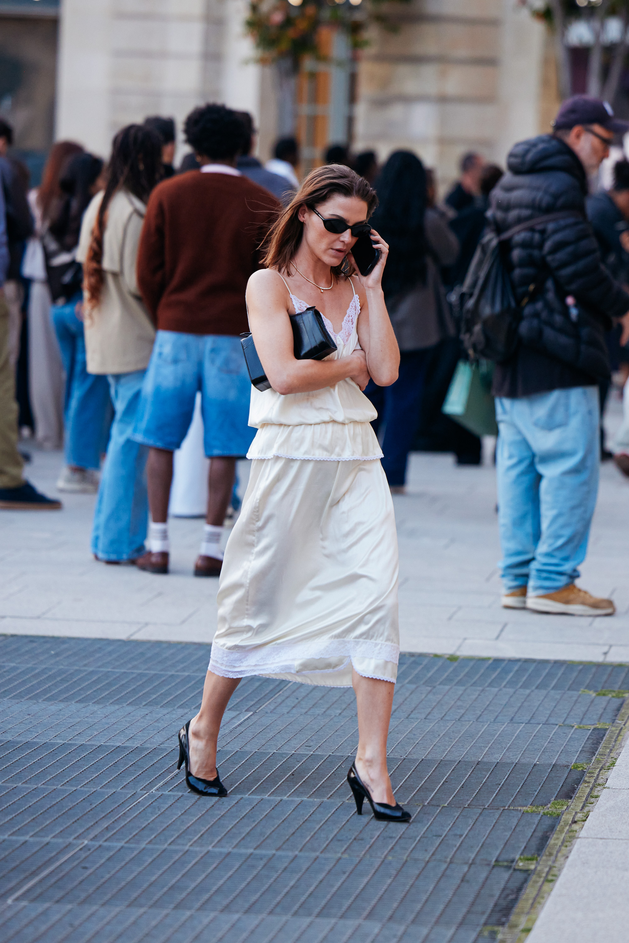 street style outfit during Paris fashion week featuring the major spring 2026 skirt trends
