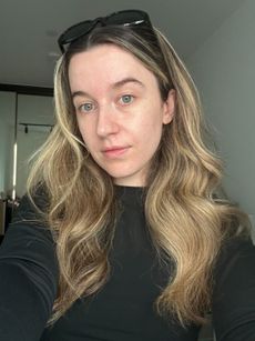 Junior beauty editor Grace Lindsay testing The INKEY List Starter Retinol Serum