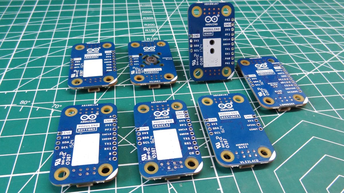 Arduino Plug and Make Kit Review: The Kit to start your journey | Tom's ...
