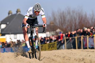 Cyclocross world champion Mathieu van der Poel teams the sand at the Middelkerke round of the 2018/19 Superprestige series
