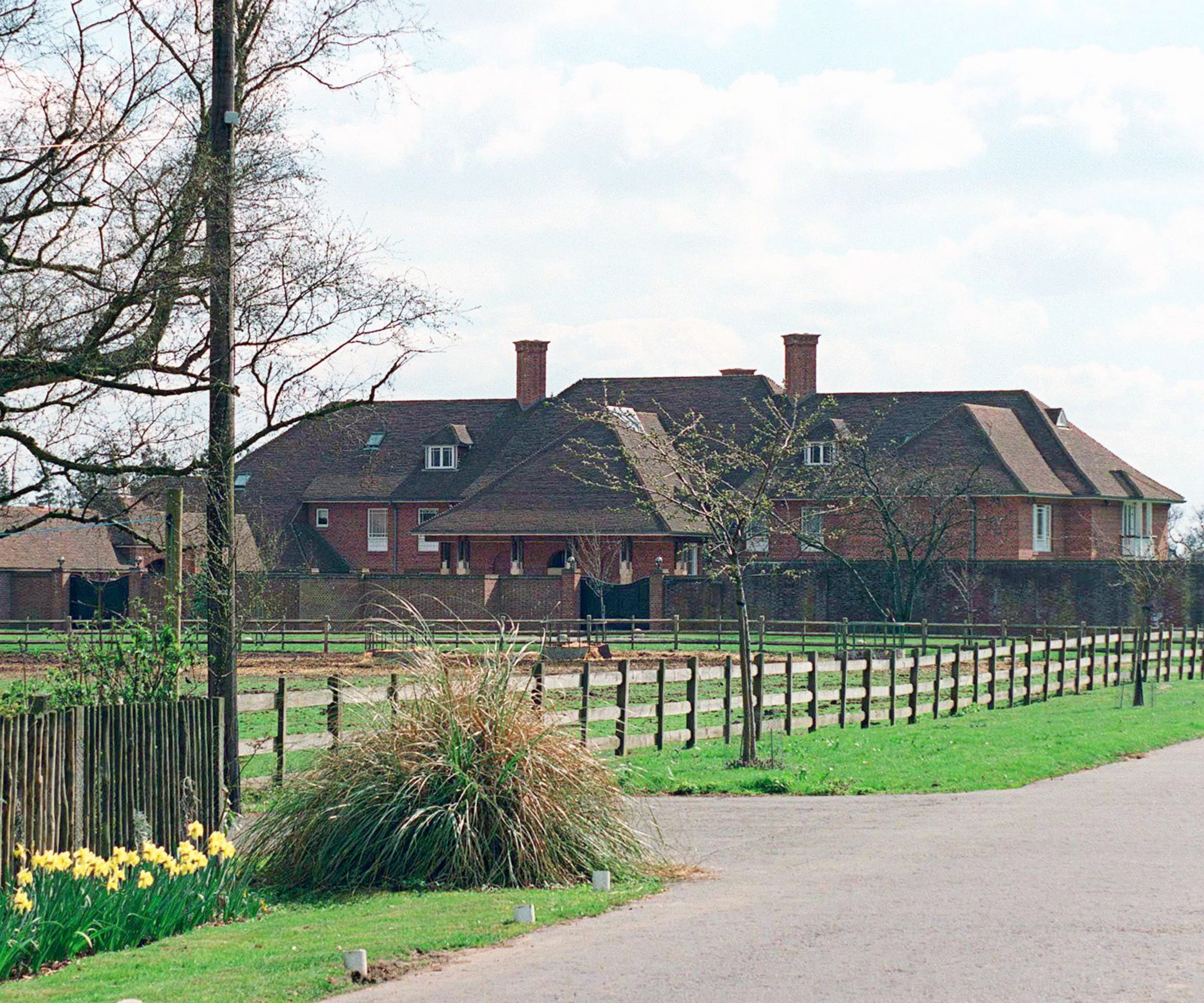 Yorks Home Sunninghill Park