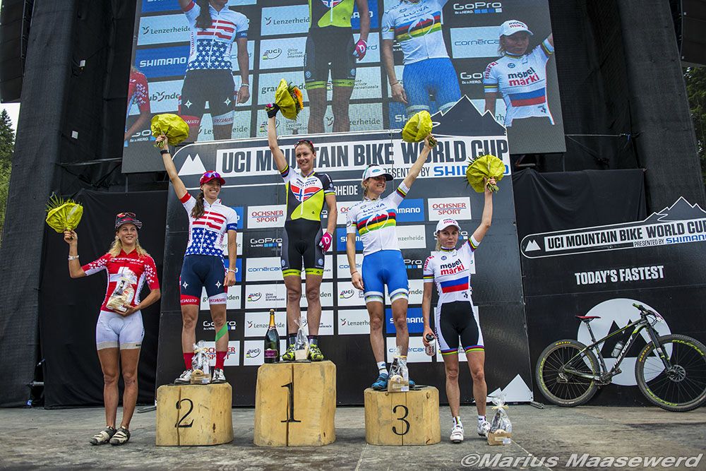 Podium: Jolanda Neff, Lea Davison, Gunn-Rita Dahle Flesjaa, Catharine Pendrel, Irina Kalentyeva