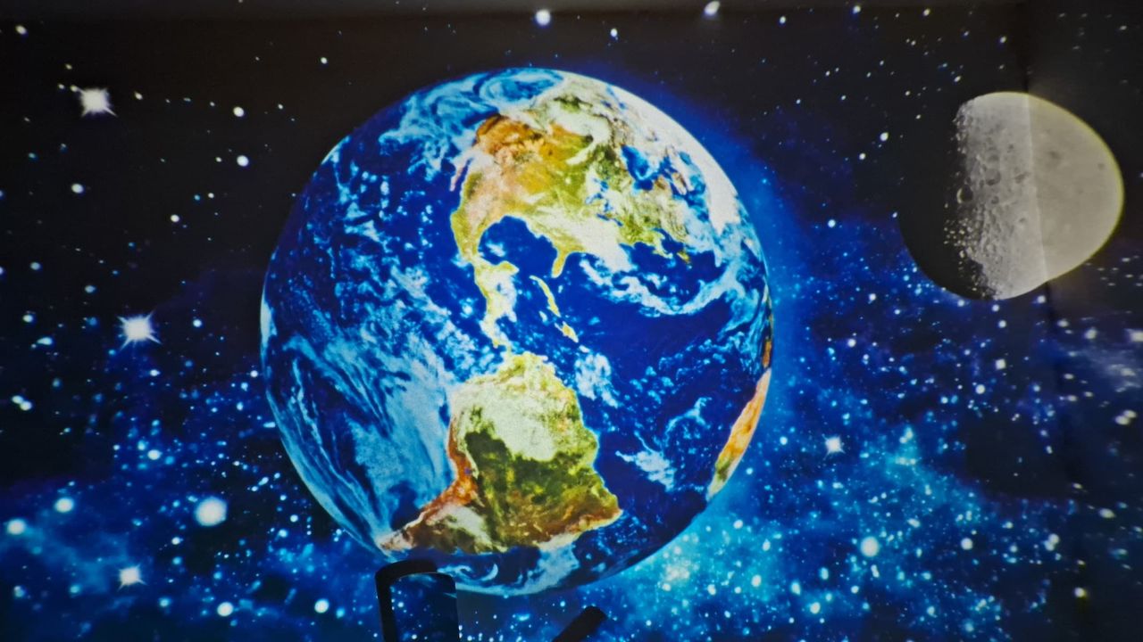 Hommkiety Galaxy Projector