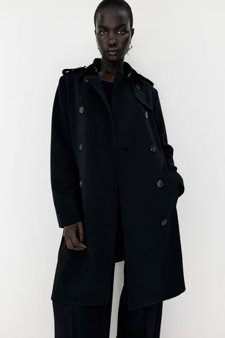 Double-Breasted Trenchcoat