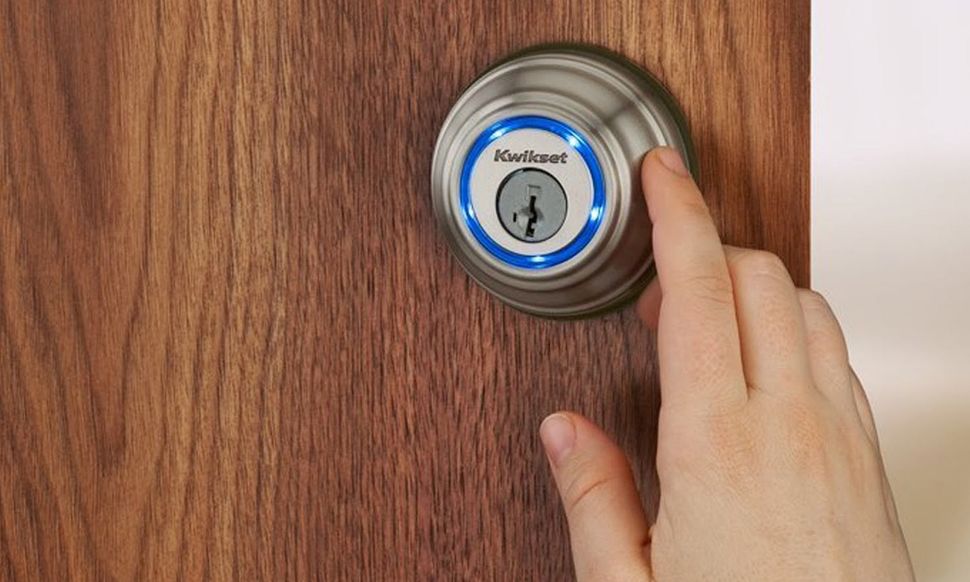 Kwikset Kevo Bluetooth Deadbolt Review Tom's Guide