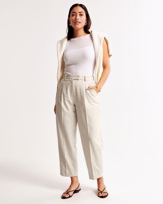 Curve Love Ankle Grazing Tapered Tailored Pant