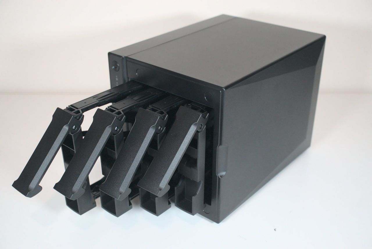 ASUSTOR DRIVESTOR 4 Pro (AS3304T)
