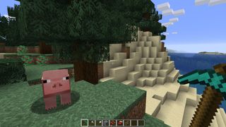 Minecraft teaxture pack - Faithful Pack - Un joueur tenant une pioche en diamant se tient devant un cochon et un chêne dans un biome herbeux