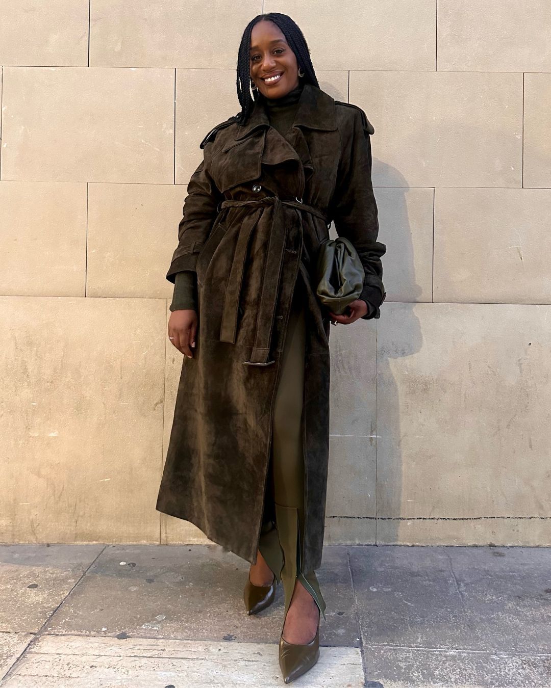 Uu762jPPyXNyHYW5Kgo4Gc-320-80 I'm a Stylist and Fashion Expert—This is the Simple Trick I'd Recommend If You Want to Look Classy