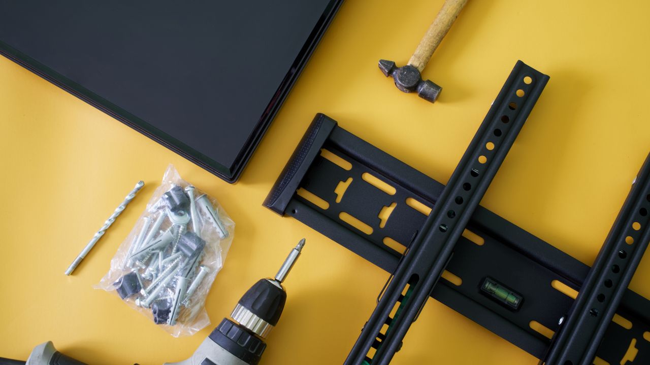 I’m about to mount my first ever TV, and I’m honestly terrified